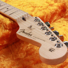 Load image into Gallery viewer, Boeing 747 Fender® Stratocaster® Guitar - Green